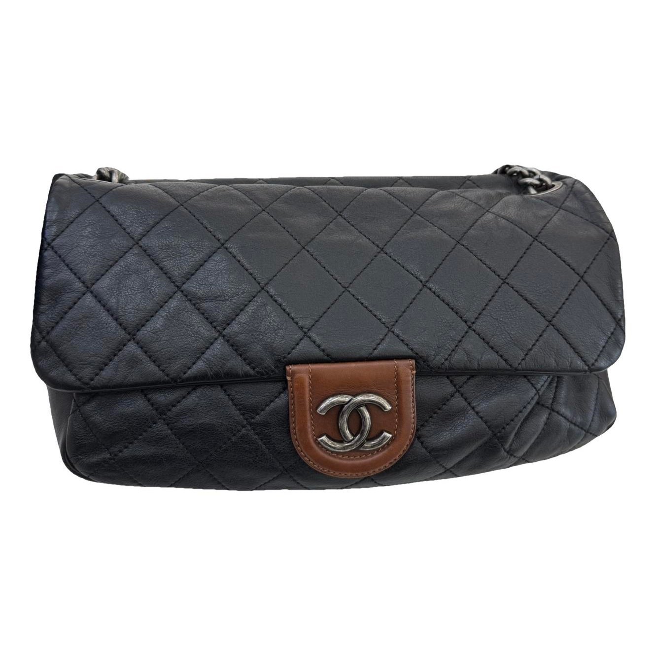 Timeless/Classique leather crossbody bag