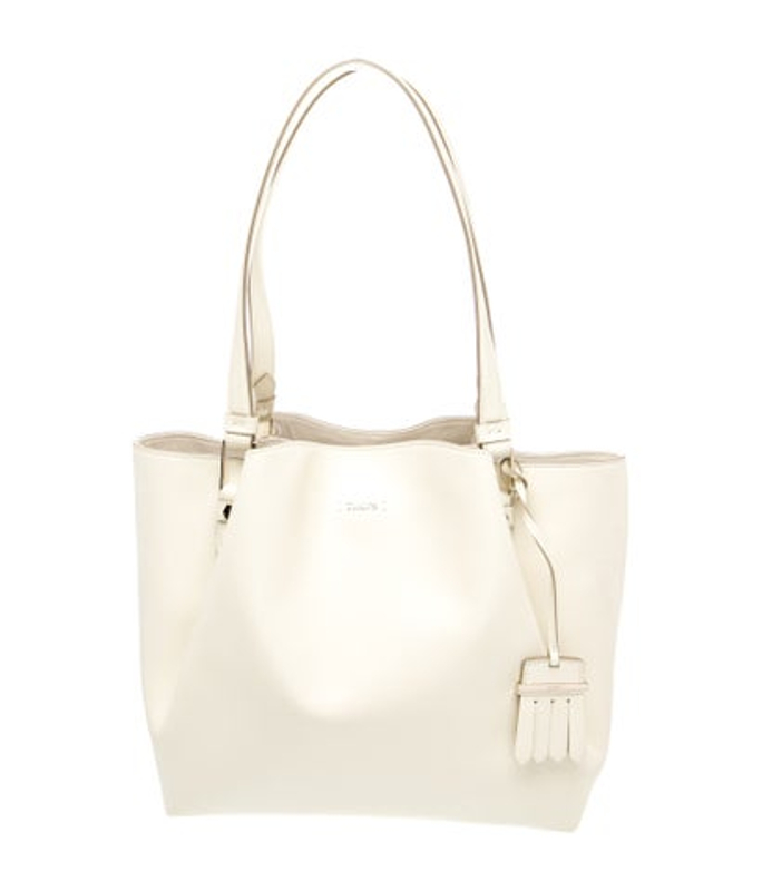 Tod's S Leather Tote Medium