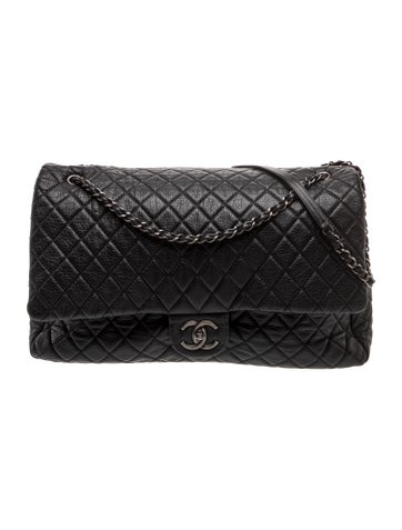 Quilted XXL Travel Flap Bag