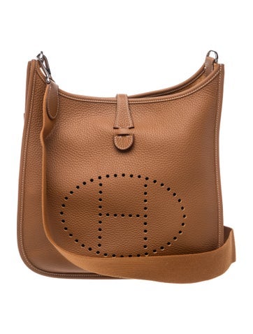 Clemence Evelyne III 29