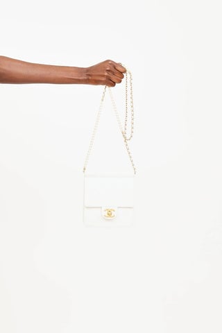2019 Vertical Pearl Flap Bag