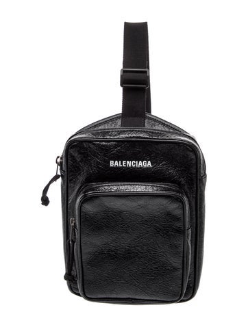 Leather Explorer Crossbody Messenger bag