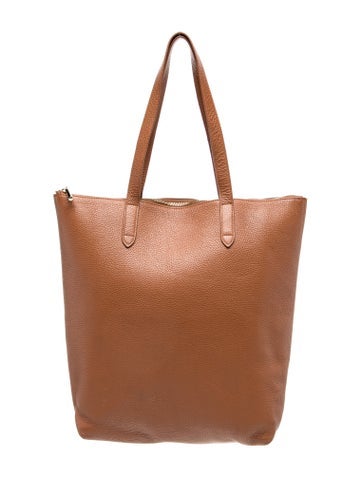 Cuyana Leather Shoulder Bag