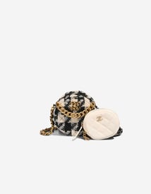 Chanel 
		19 Round Clutch Tweed Black / White    