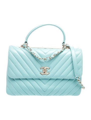 Medium Chevron Trendy CC Flap Bag