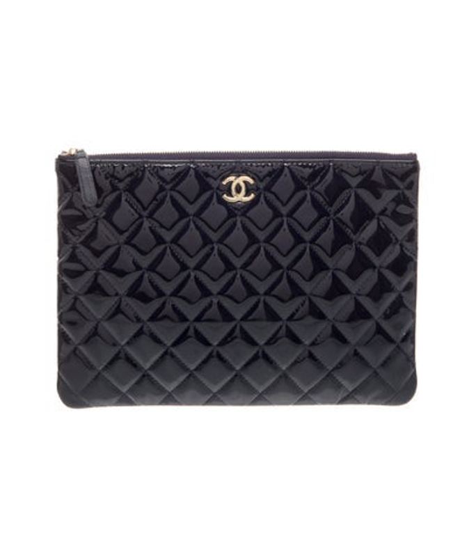 Chanel Medium Quilted O Case