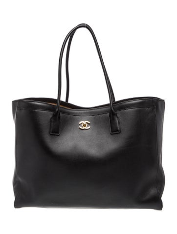 Large Archetype Shopping Tote