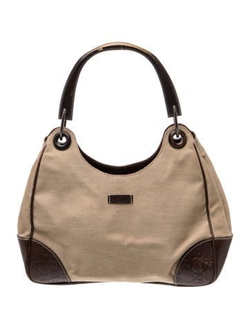 GG Signature Shoulder Bag