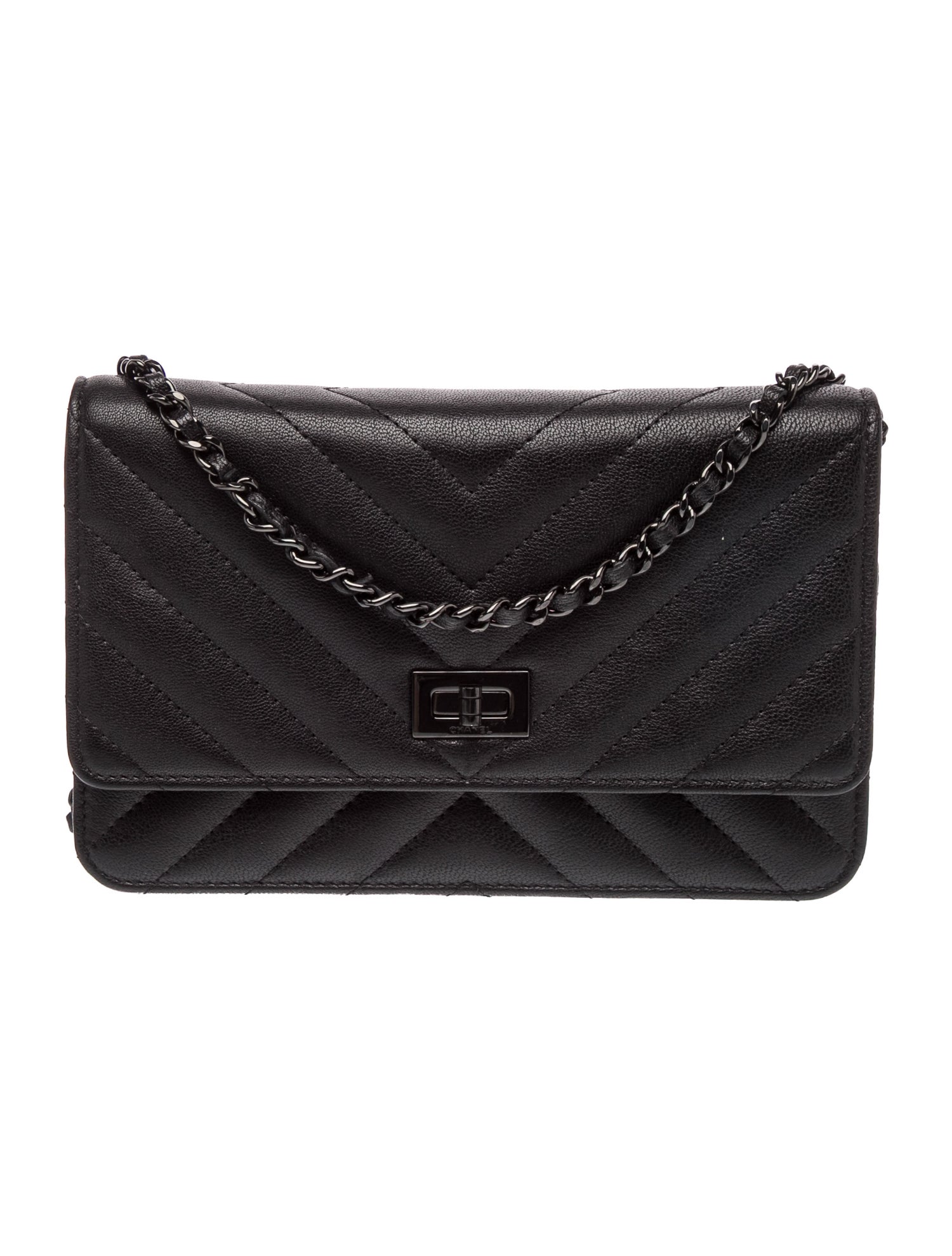 So Black Reissue Wallet on Chain