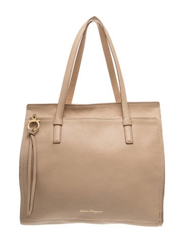 Gancini Shoulder Bag