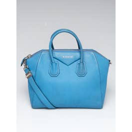 Givenchy Givenchy Light Blue Sugar Goatskin Leather Medium Antigona Bag