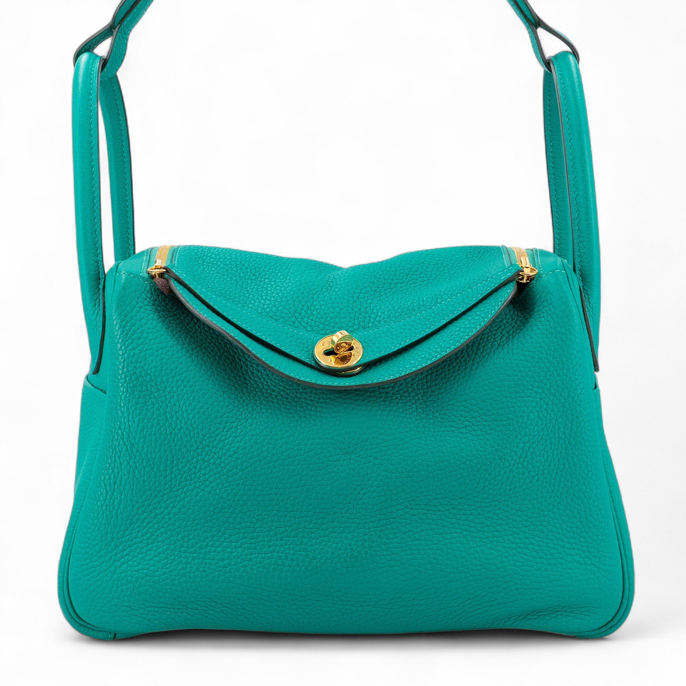 Hermes Very Good ( Rank A) HERMÈS Lindy 30 Malachite (Z6) Clemence Gold hardware D (2019)