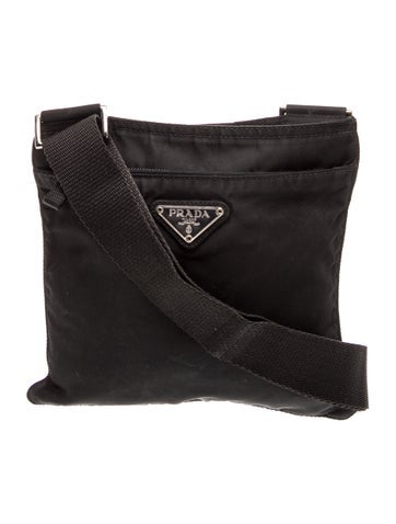 Vela Nylon Messenger Bag