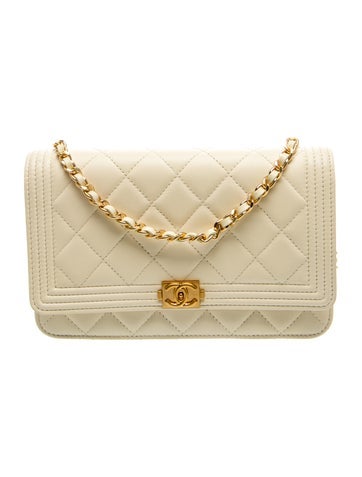 Boy Wallet On Chain