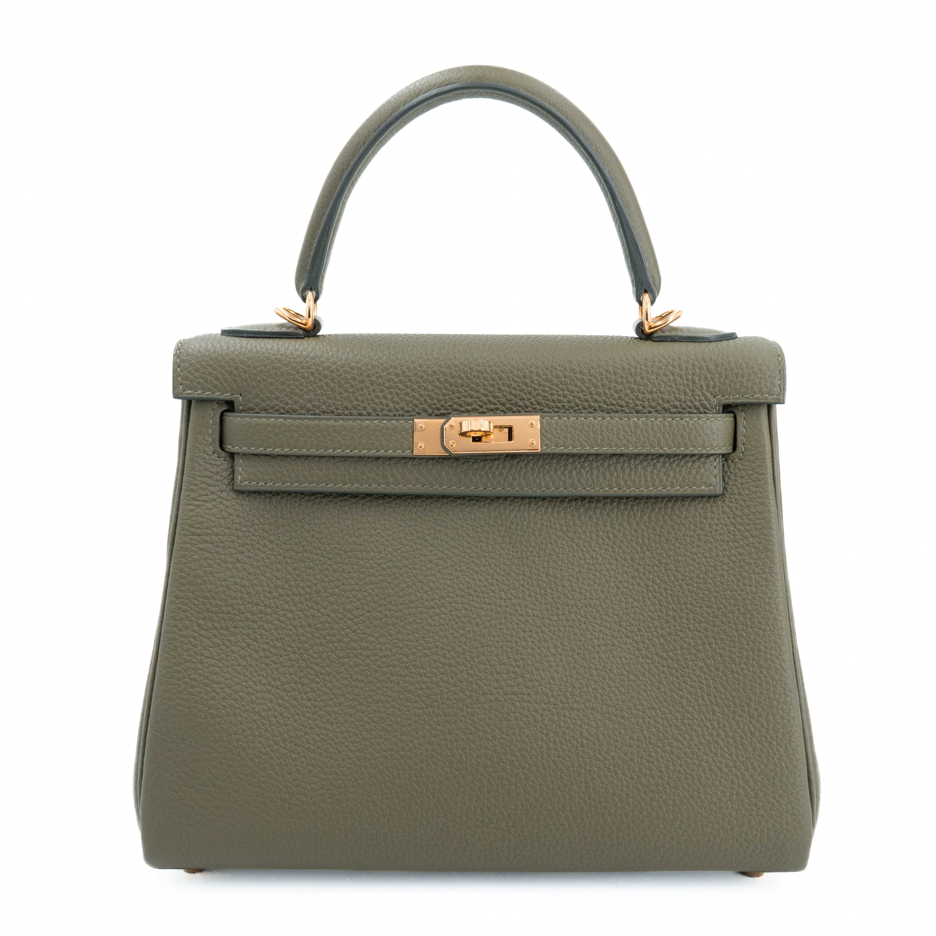 Excellent ( Rank SA ) HERMÈS Kelly 25 Vert Veronese (6H) Togo Gold hardware Y (2020)