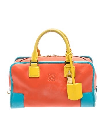Leather Amazona Medium