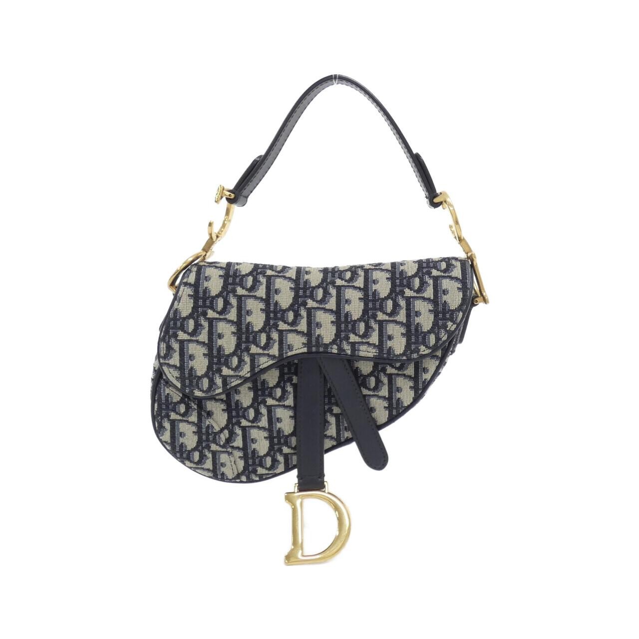 Christian Dior DIOR OBLIQUE Saddle Bag M0447CTZQ