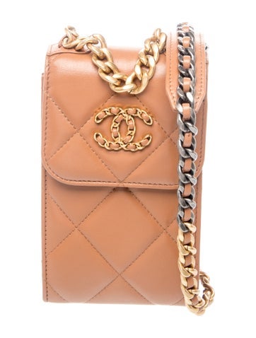 19 Phone Holder w/ Chain