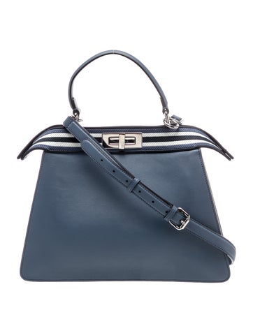 Pequin Peekaboo Medium 2023