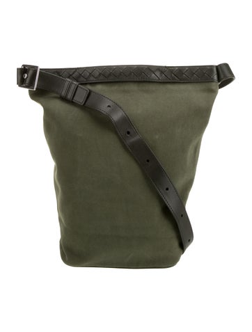 Bottega Veneta Intrecciato Bucket Bag