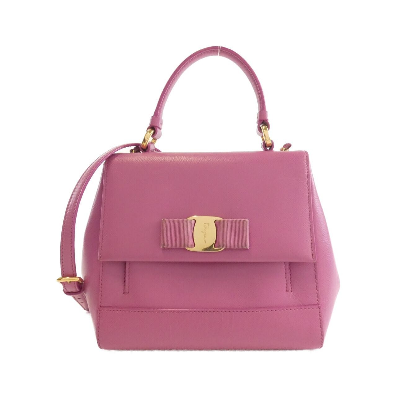 Salvatore Ferragamo Carry 21 F570 Bag