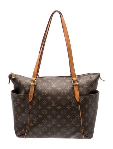 LV Monogram Totally MM