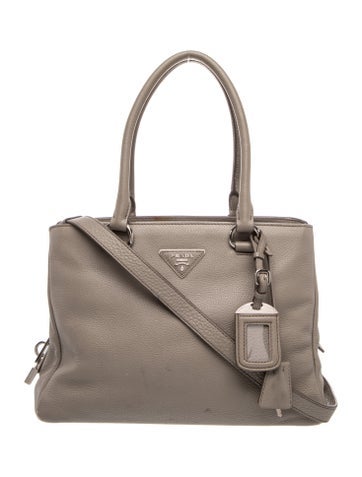 Vitello Daino Leather Top Handle Bag