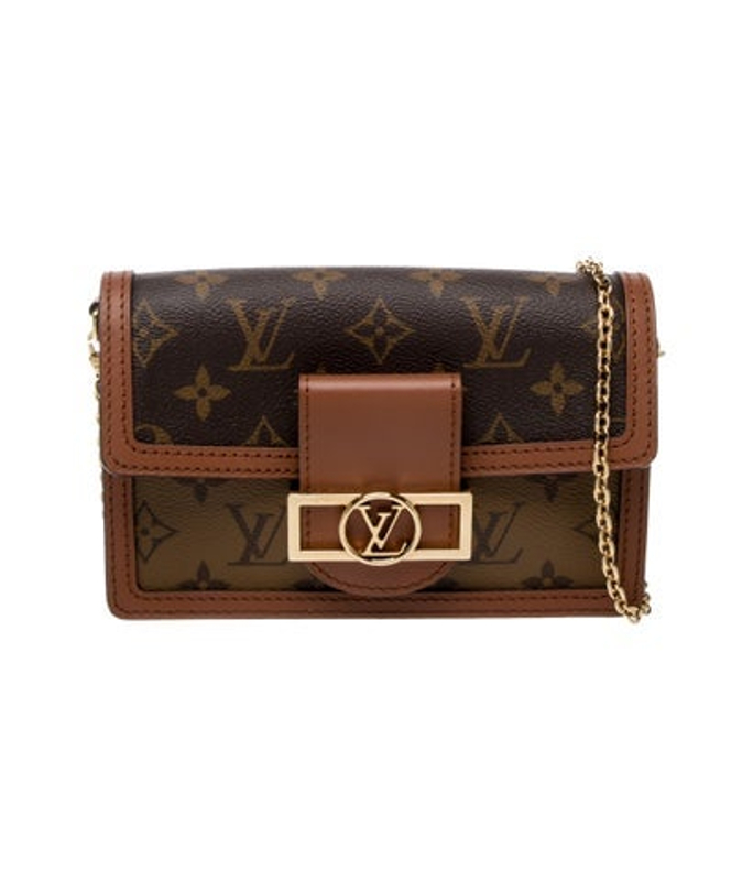 Louis Vuitton Vuitton Lv Monogram Dauphine Wallet On Chain