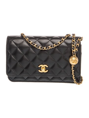 Pearl Crush Wallet On Chain