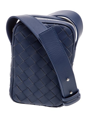 Intrecciato Bucket Bag