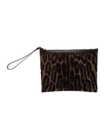 Clutch Medium w/ Tags
