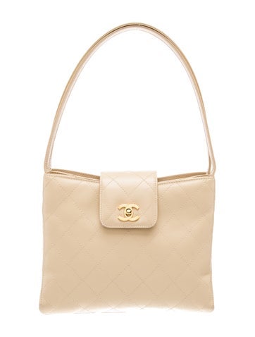 CC Quilted Shoulder Bag