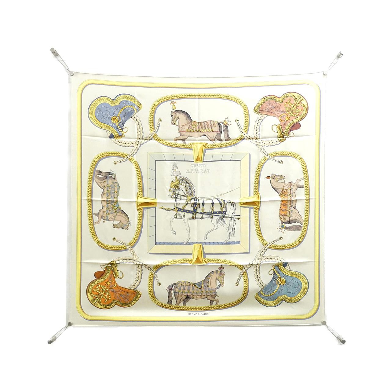 Hermès GRAND APPARAT Carre 001364S Scarf