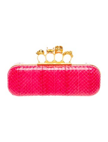 Skull Clutch