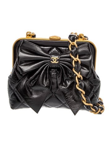 CC Bow Clutch With Chain w/ Tags