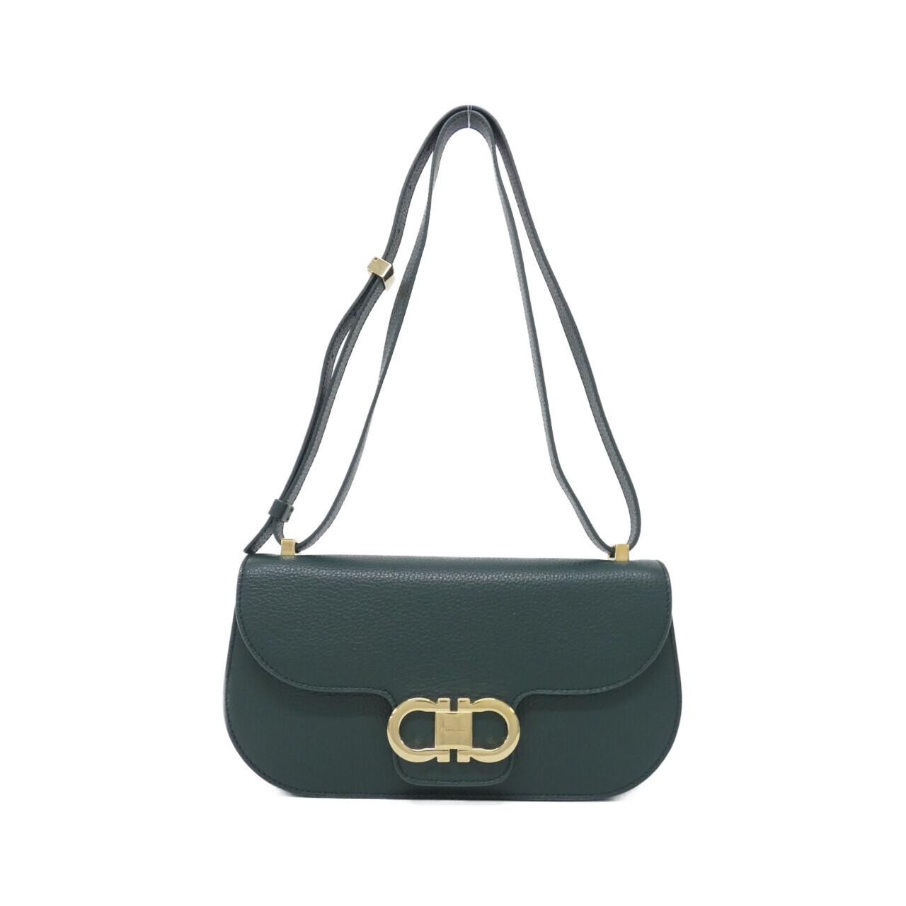 Salvatore Ferragamo 21 A073 Shoulder Bag