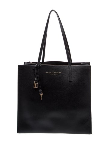 Marc Jacobs Signature Tote