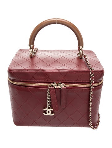 Knock On Wood Vanity Case