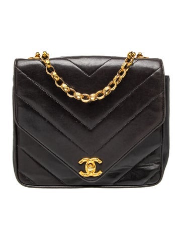 Chevron CC Flap Bag