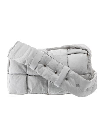 Intrecciato Padded Cassette