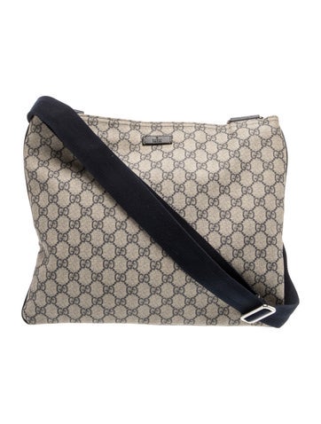 GG Supreme GG Supreme Messenger Bag