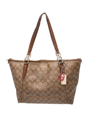 Coach Shoulder Bag