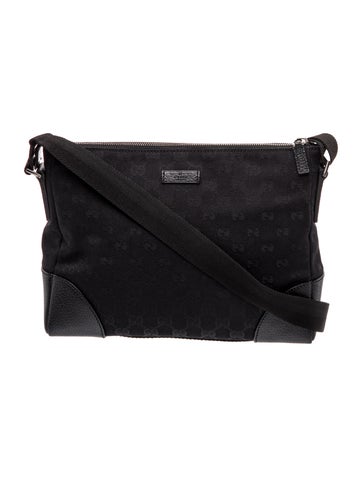 GG Canvas Shoulder Bag