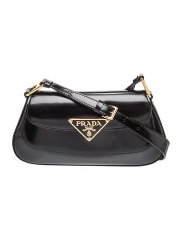 Enameled Metal Triangle Cleo