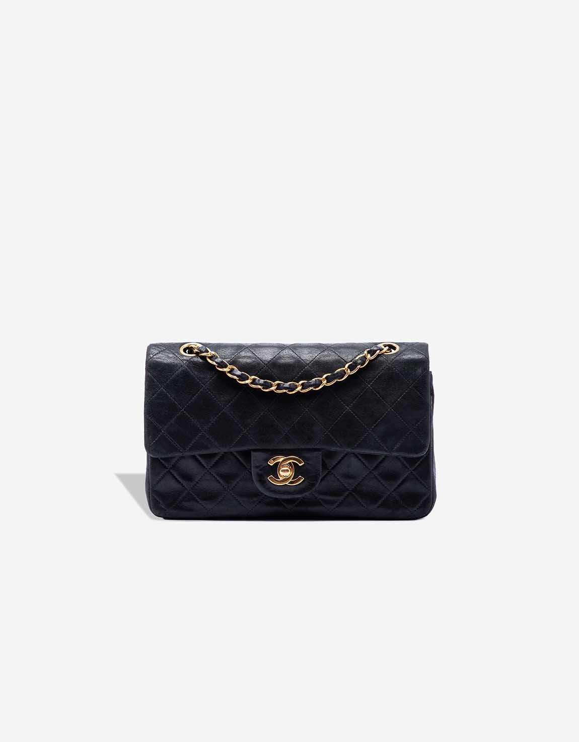 
		Timeless Small Lamb Black    