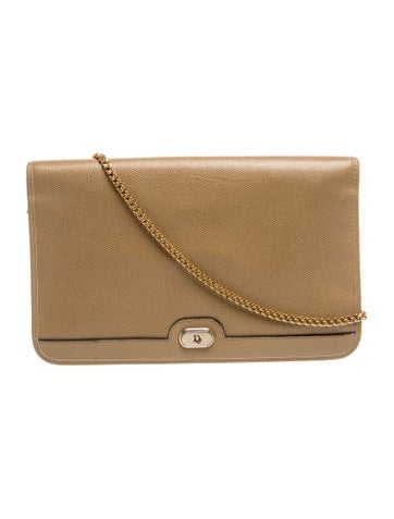 Signature Vintage Chain Flap