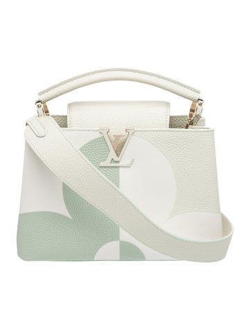 Taurillon Leather Capucines BB