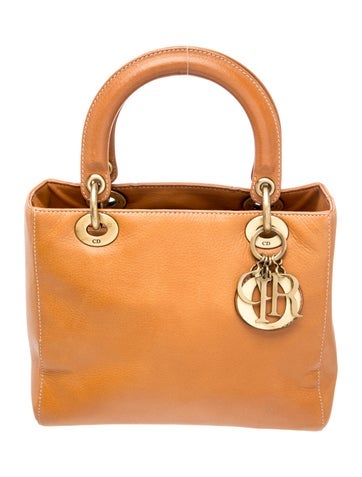Leather Lady Dior Medium