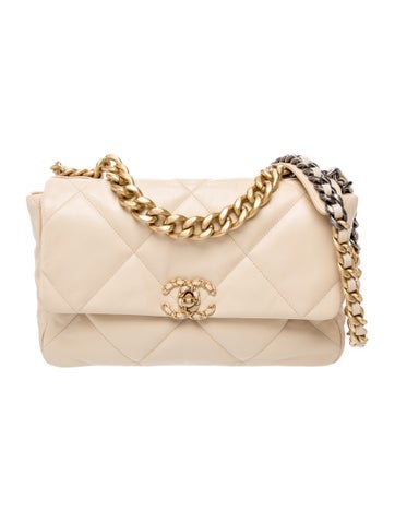 Medium 19 Flap Bag