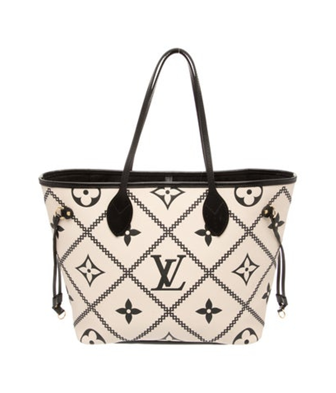 Louis Vuitton Vuitton Monogram Giant Neverfull W Pouch Mm